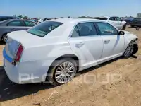 2013 Chrysler 300 фото
