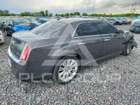 2013 Chrysler 300 фото