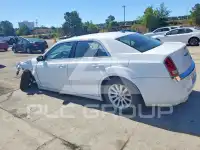 2013 Chrysler 300 фото