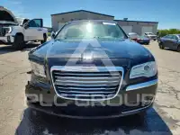 2013 Chrysler 300 фото