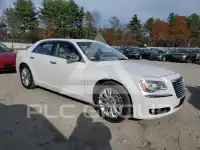 2013 Chrysler 300 фото