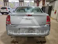 2013 Chrysler 300 photo