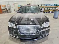 2013 Chrysler 300 фото