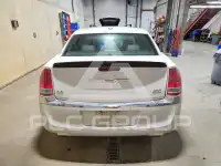 2013 Chrysler 300 фото