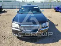 2013 Chrysler 300 photo