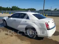 2013 Chrysler 300 фото