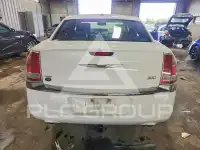 2013 Chrysler 300 photo