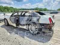 2013 Chrysler 300 фото