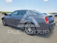 2013 Chrysler 300 photo