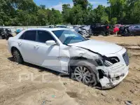 2013 Chrysler 300 фото