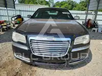 2013 Chrysler 300 фото
