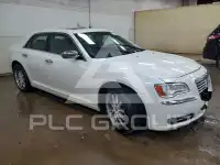 2013 Chrysler 300 фото