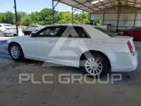 2013 Chrysler 300 фото
