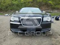 2013 Chrysler 300 photo