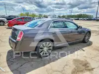 2013 Chrysler 300 photo