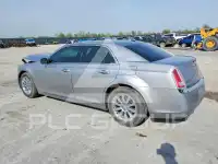 2013 Chrysler 300 photo