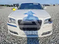 2013 Chrysler 300 фото