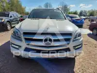 2013 Mercedes Benz GL photo