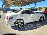 2013 Mercedes Benz SLK-Class фото