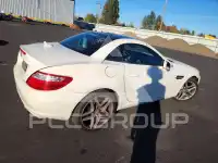 2013 Mercedes Benz SLK-Class фото