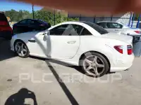 2013 Mercedes Benz SLK-Class фото