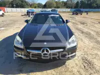 2013 Mercedes Benz SLK-Class фото