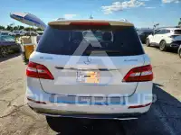 2013 Mercedes Benz ML-Class фото