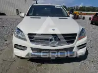 2013 Mercedes Benz ML-Class фото