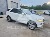 2013 Mercedes Benz ML-Class photo