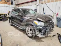2013 Mercedes Benz ML-Class photo