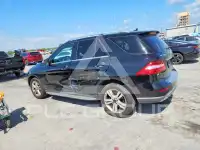 2013 Mercedes Benz ML-Class фото