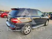 2013 Mercedes Benz ML-Class photo