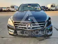 2013 Mercedes Benz ML-Class photo