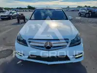 2013 Mercedes Benz C-Class фото