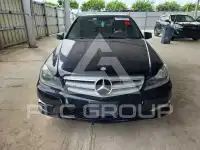2013 Mercedes Benz C-Class фото