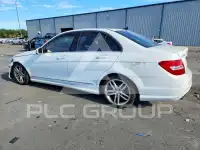 2013 Mercedes Benz C-Class фото