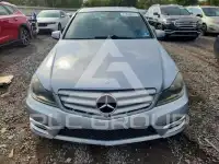 2013 Mercedes Benz C-Class photo