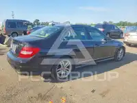 2013 Mercedes Benz C-Class фото