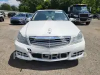 2013 Mercedes Benz C-Class фото