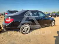 2013 Mercedes Benz C-Class photo