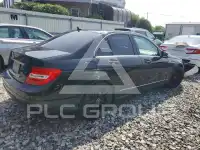 2013 Mercedes Benz C-Class photo