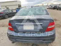 2013 Mercedes Benz C-Class фото