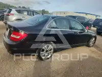 2013 Mercedes Benz C-Class photo