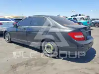 2013 Mercedes Benz C-Class photo