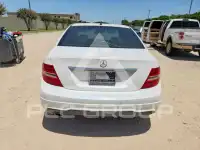 2013 Mercedes Benz C-Class фото