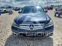 2013 Mercedes Benz C-Class фото