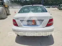 2013 Mercedes Benz C-Class photo