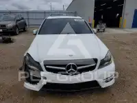 2013 Mercedes Benz C-Class фото