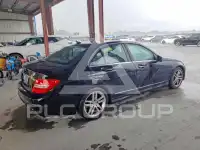 2013 Mercedes Benz C-Class photo