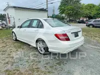 2013 Mercedes Benz C-Class photo